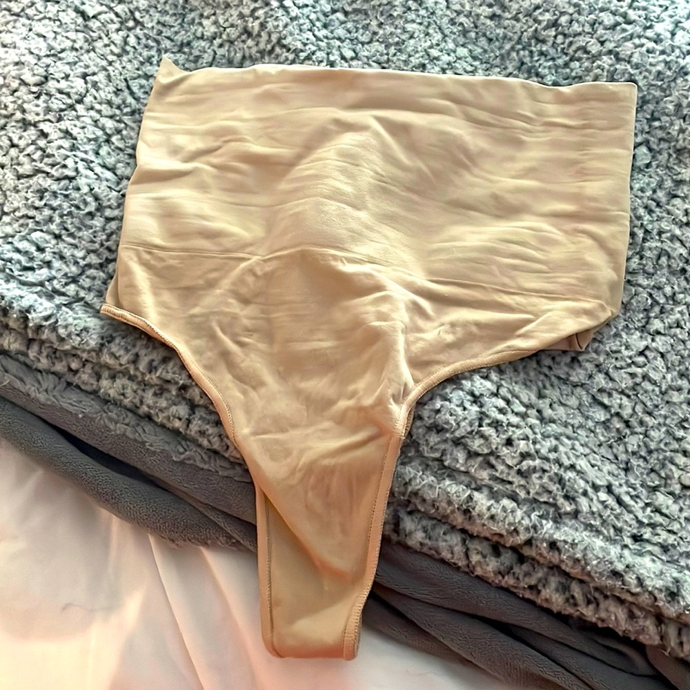 Brand NEW Skims thong